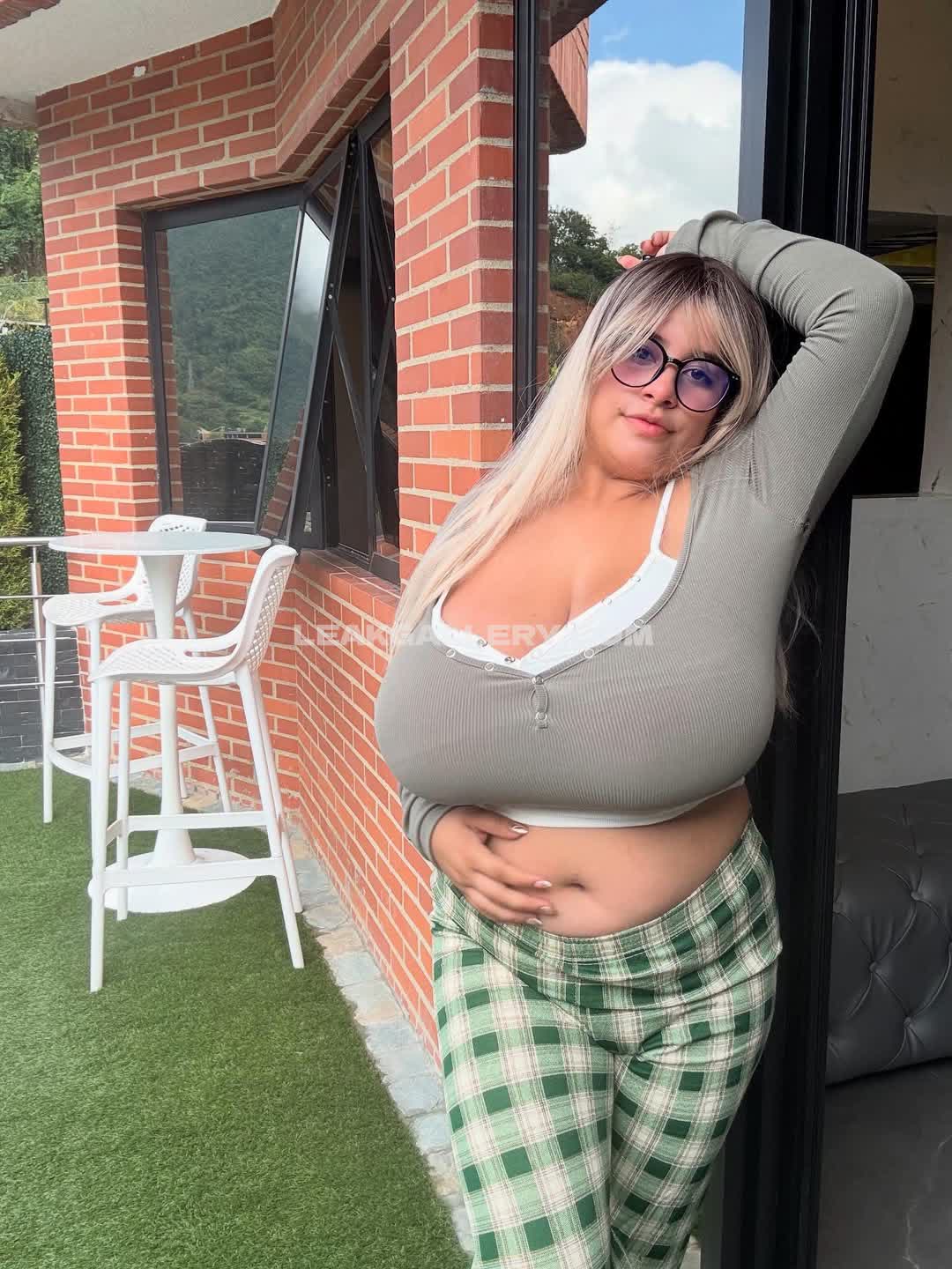 Danielapereiraof21 Exclusive Leaked Nude OnlyFans #9189374