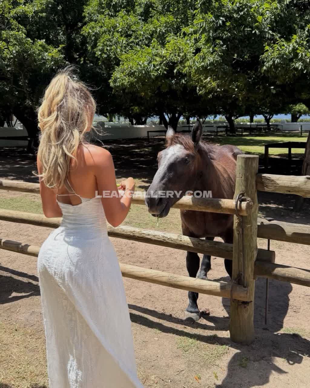 Daniellalapox Exclusive Leaked Nude Onlyfans #9932646
