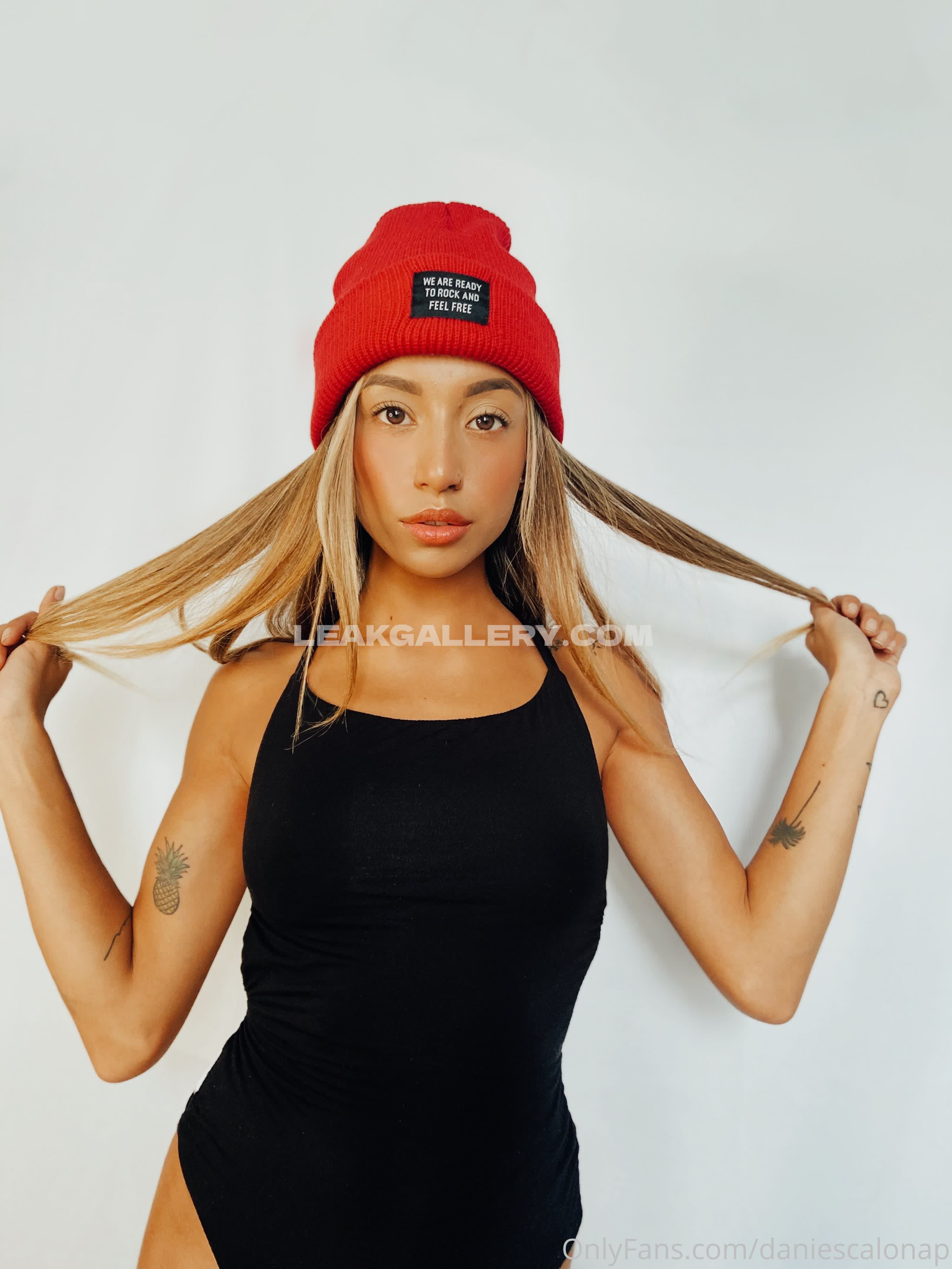 Daniescalonap Exclusive Leaked Nude OnlyFans #8880392