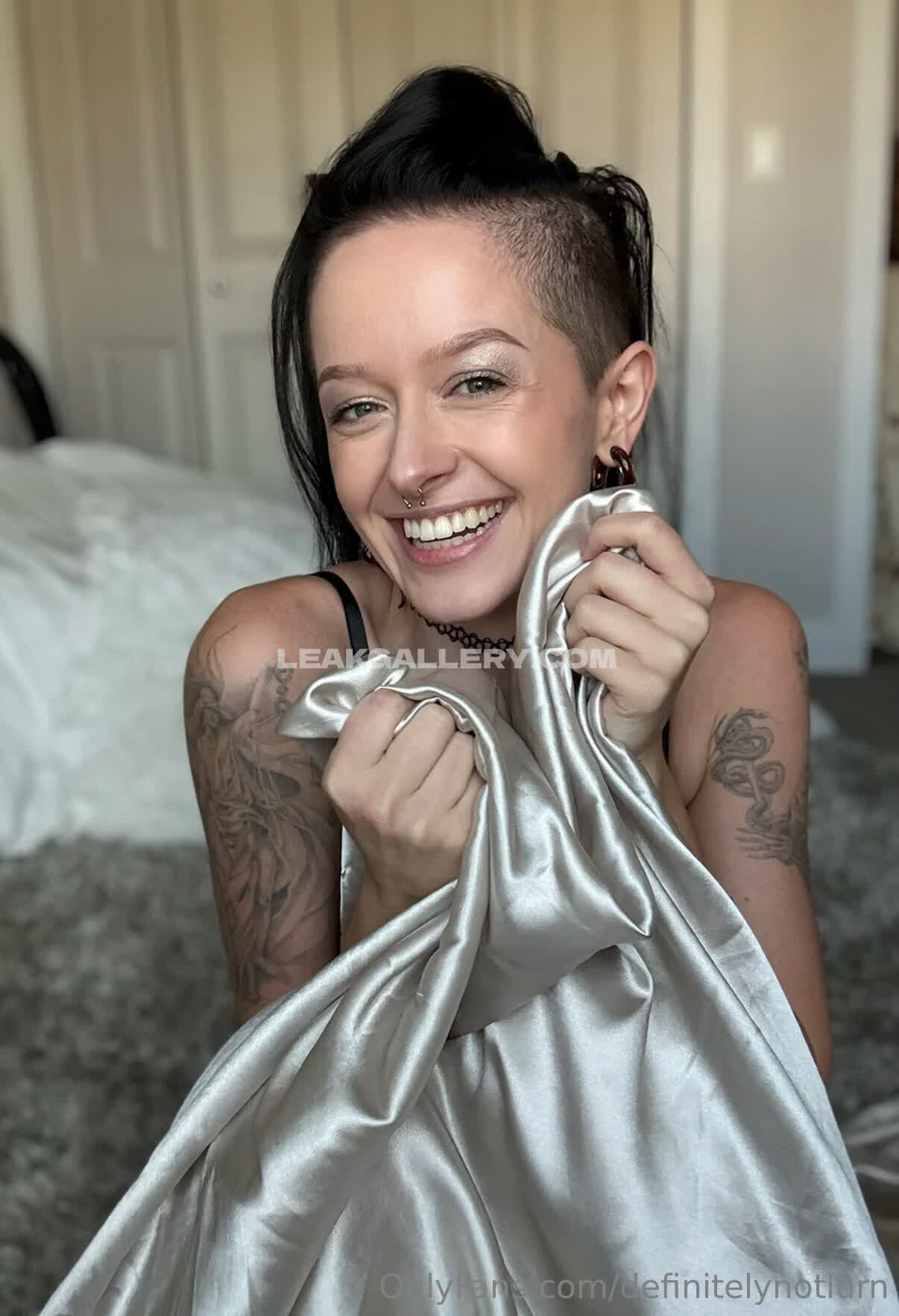 Definitelynotlurn Exclusive Leaked Nude OnlyFans #9137777