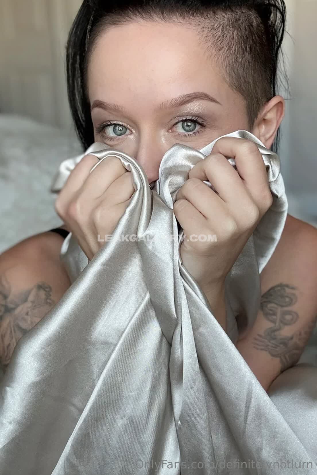 Definitelynotlurn Nudes vazados exclusivos do OnlyFans #9142972
