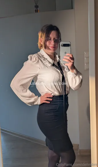 Delimbre Exclusive Leaked Nude Onlyfans #8697217