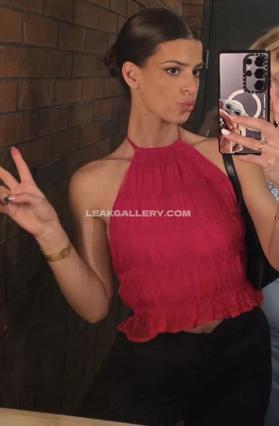 Develique Exclusive Leaked Nude OnlyFans #9629546