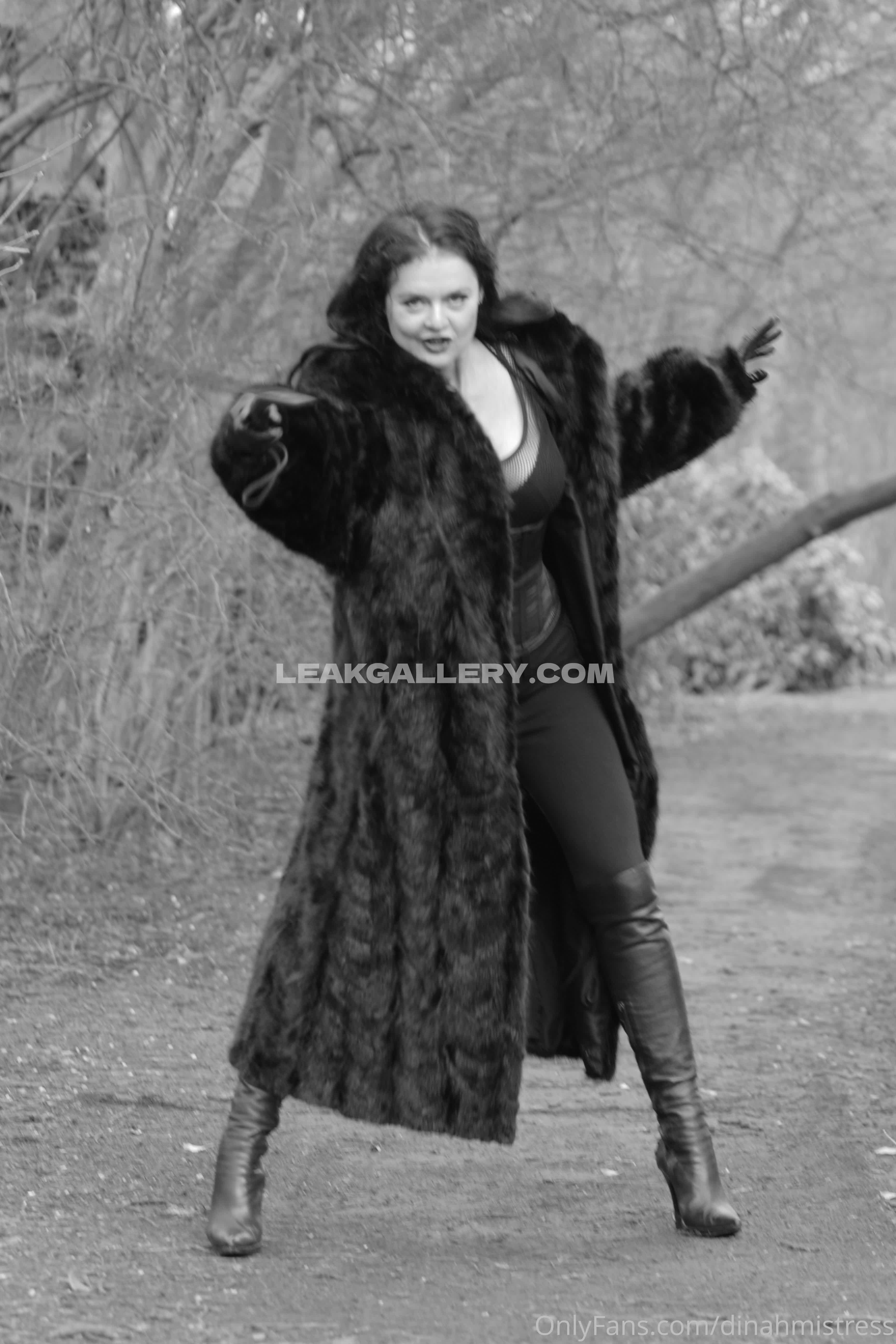 Dinahmistress Exclusive Leaked Nude OnlyFans #9271178