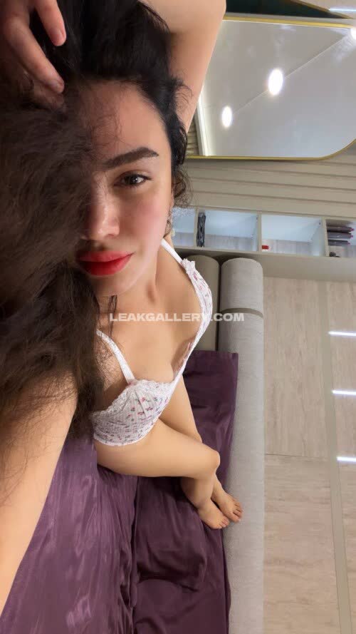 Ecetaylanr / eceronayofficial Exclusive Leaked Nude OnlyFans #10663277