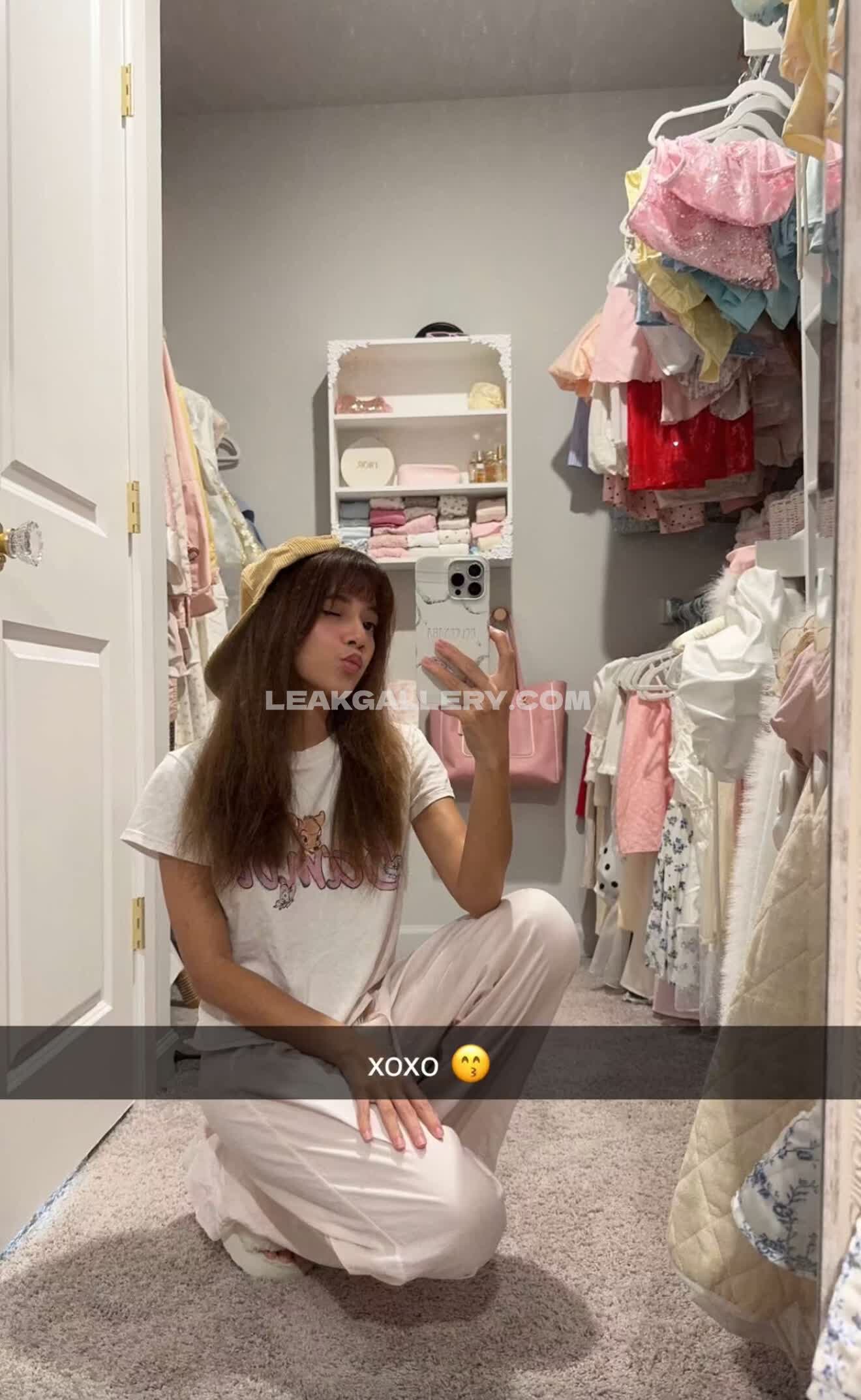 Eeveenara Exclusive Leaked Nude OnlyFans #9398577
