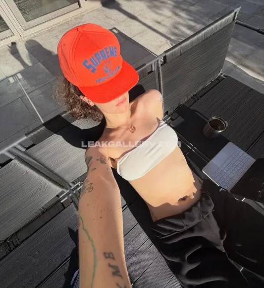 Ellaemhoff Exclusive Leaked Nude OnlyFans #9577247