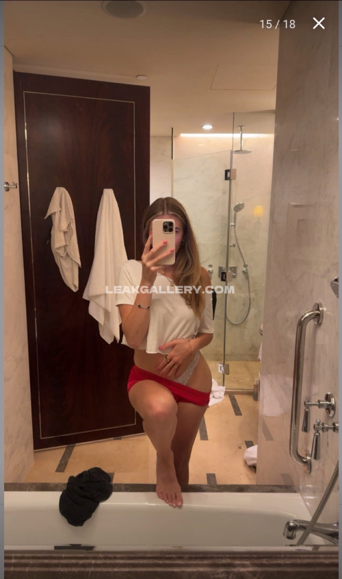 Ellievandeel Exclusive Leaked Nude OnlyFans #10859279
