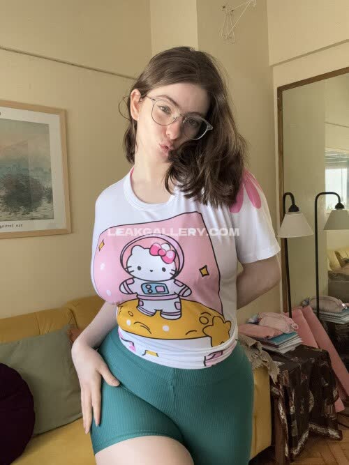 Emilyforyouuu Exclusive Leaked Nude OnlyFans #10551883