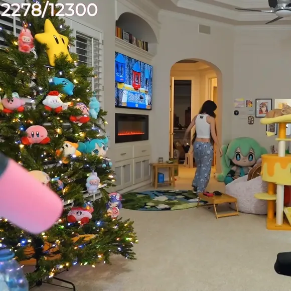 emiru video thumbnail