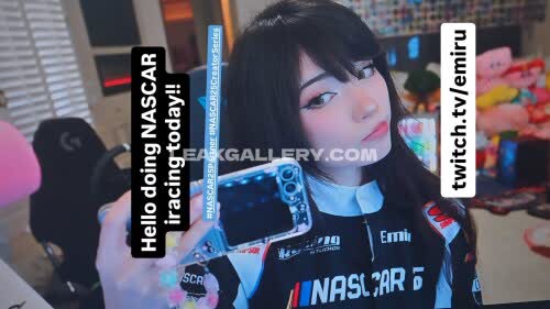 Emiru Exclusieve gelekte naaktcontent van OnlyFans #10554242