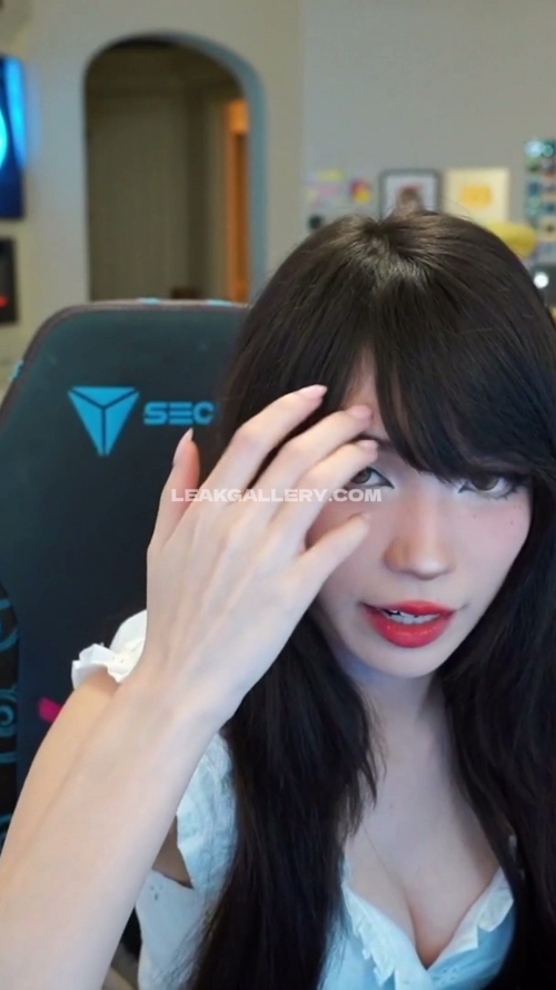 Emiru Leak OnlyFans exclusif #10554512