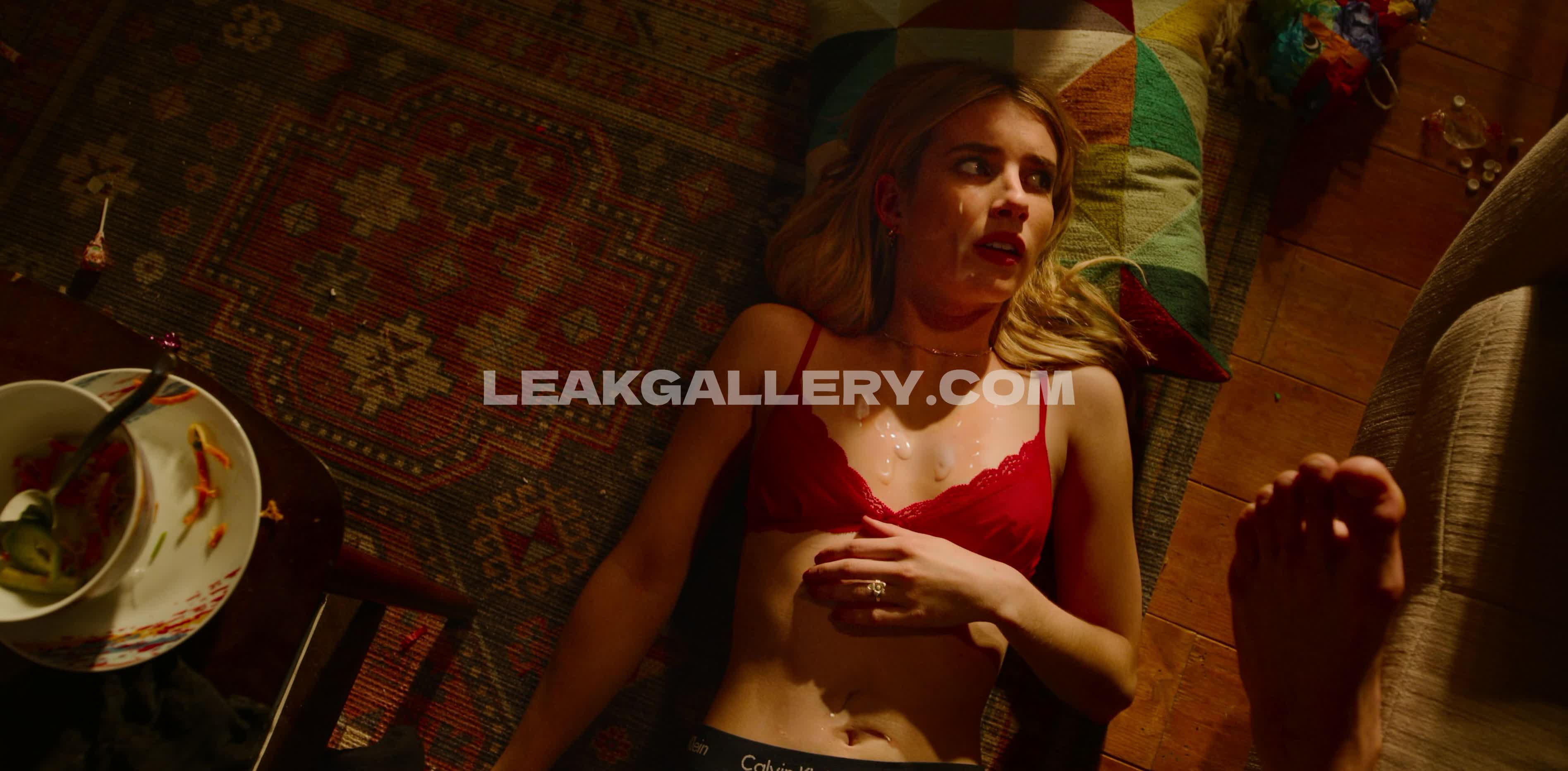 Emmaroberts Exclusive Leaked Nude Onlyfans #10469579