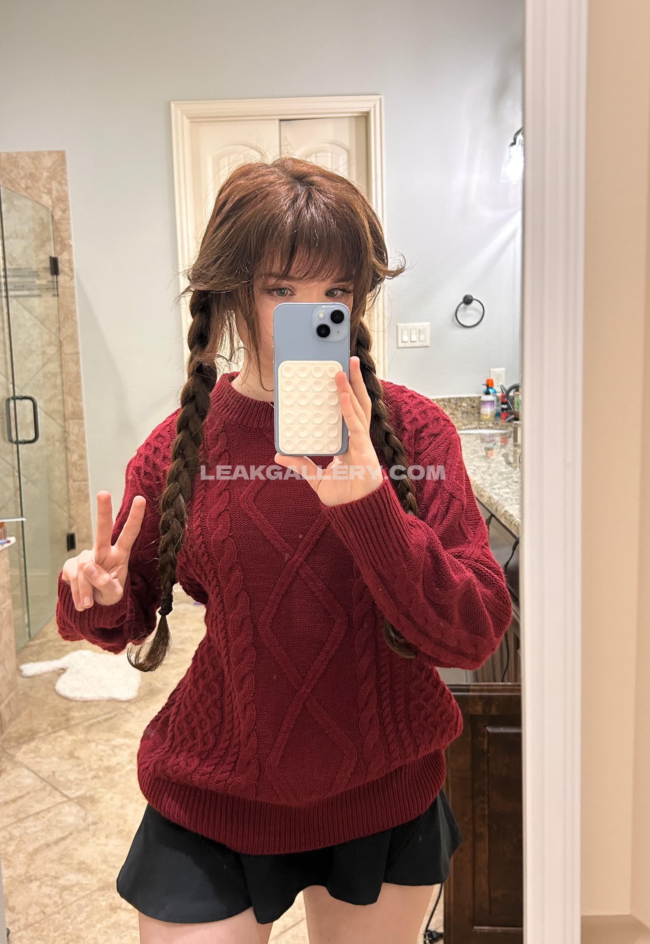 Emmyuh Exclusive Leaked Nude OnlyFans #9137229