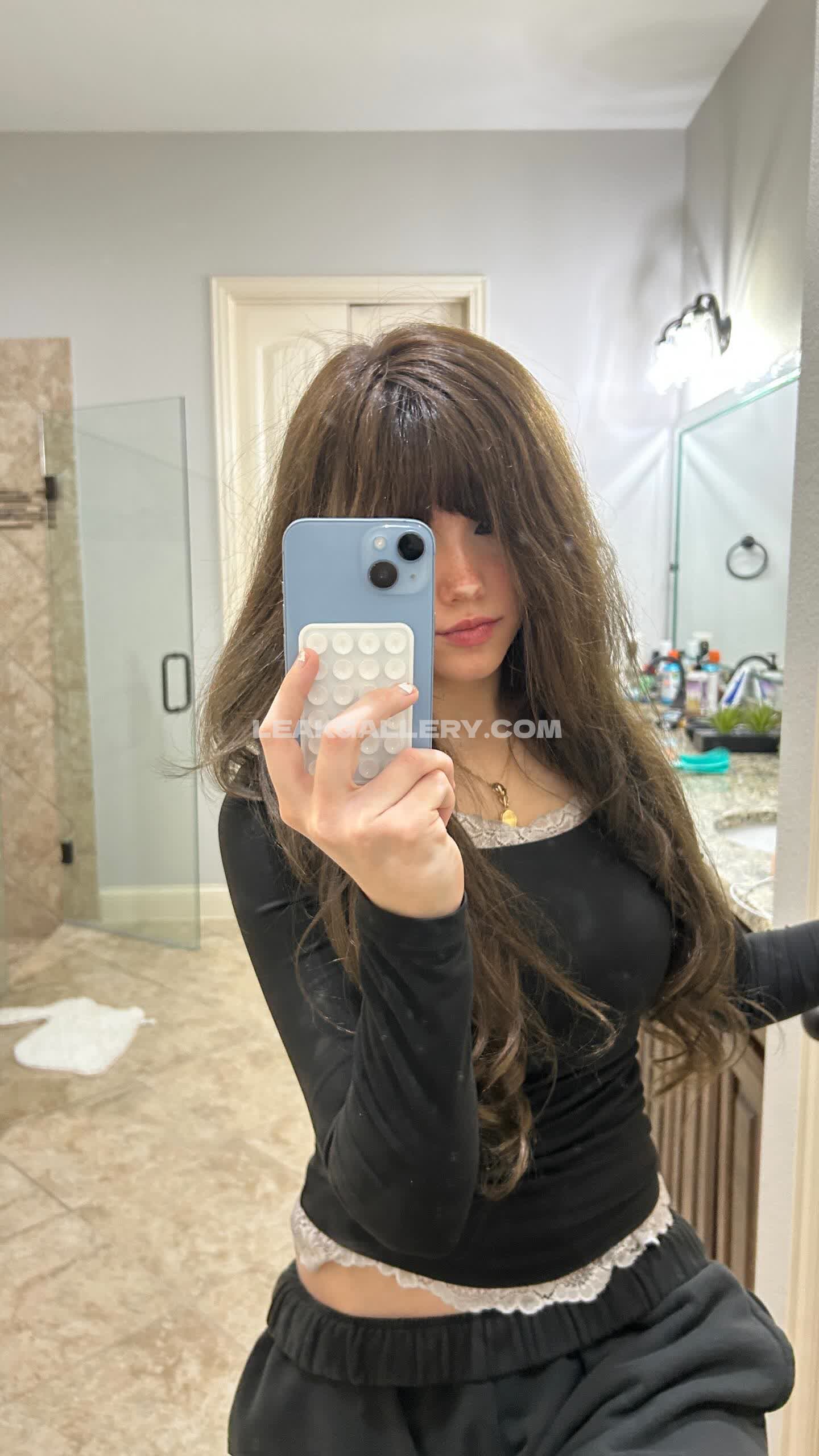 Emmyuh Exclusive Leaked Nude OnlyFans #9129734