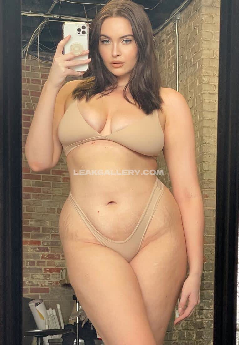 Erinmarleyklay Exclusive Leaked Nude OnlyFans #9444031