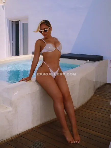 Gabbifarias Exclusive Leaked Nude OnlyFans #9052174