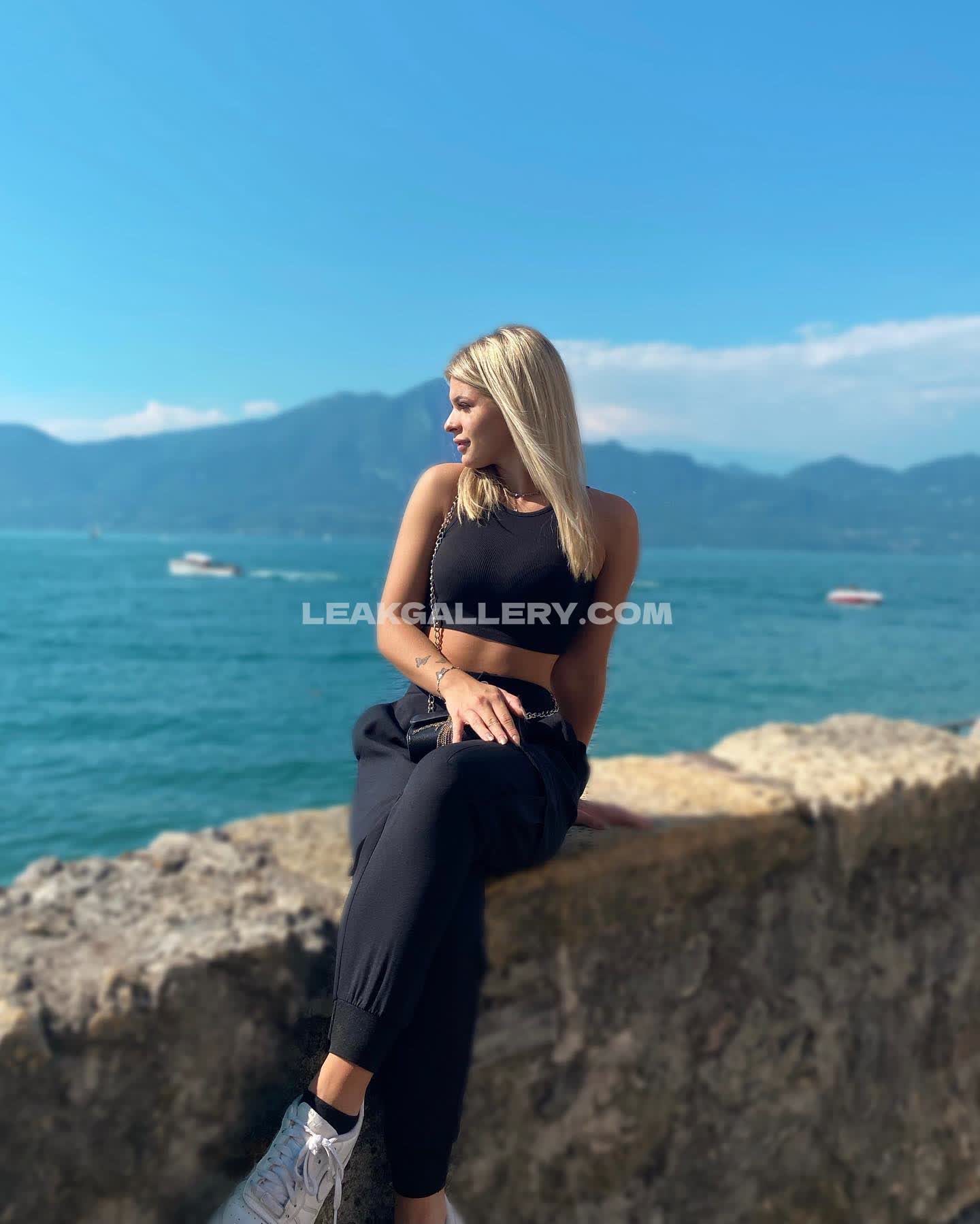 Ggoldivaa Exclusive Leaked Nude OnlyFans #8698985
