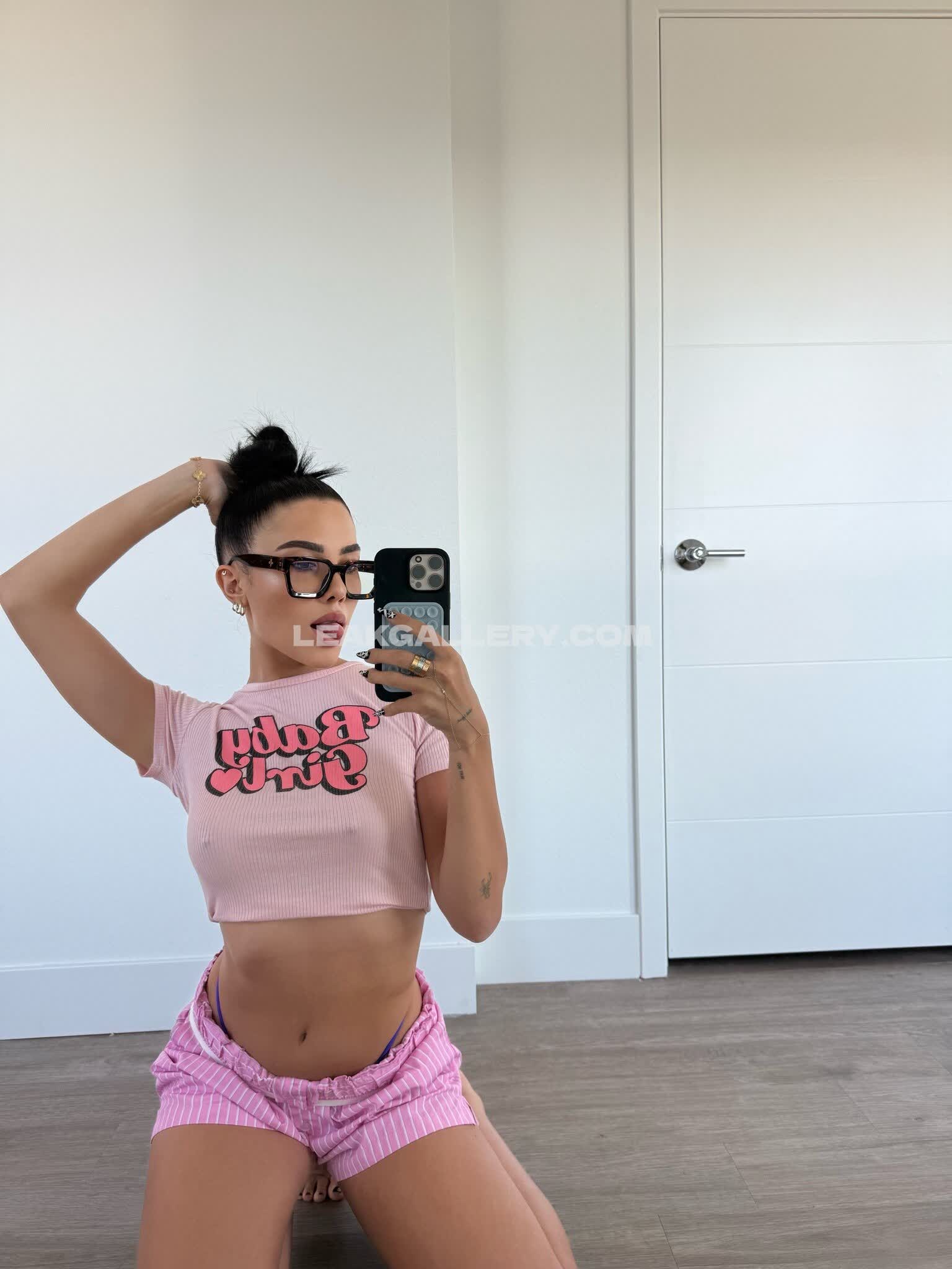 Gigipapasavvas Exclusive Leaked Nude OnlyFans #9056693