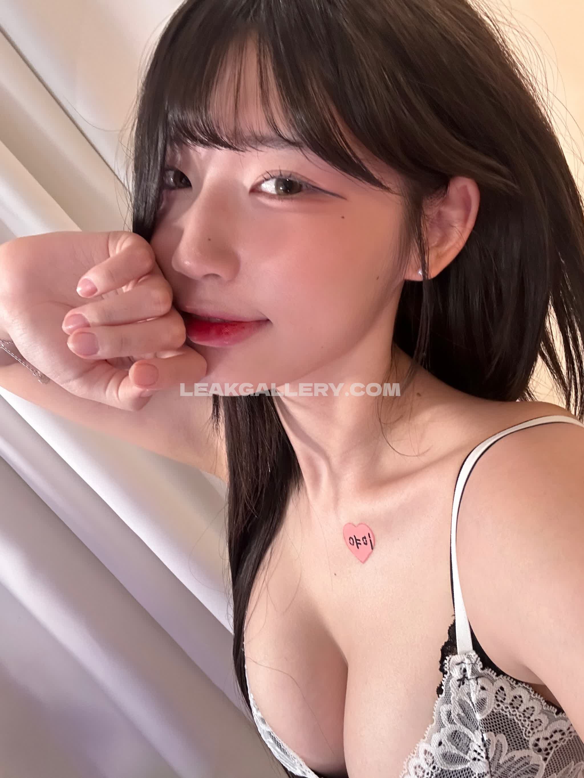 Golaniyule_ / golaniyule0 / golaniyule_0 Exclusive Leaked Nude OnlyFans #9485931