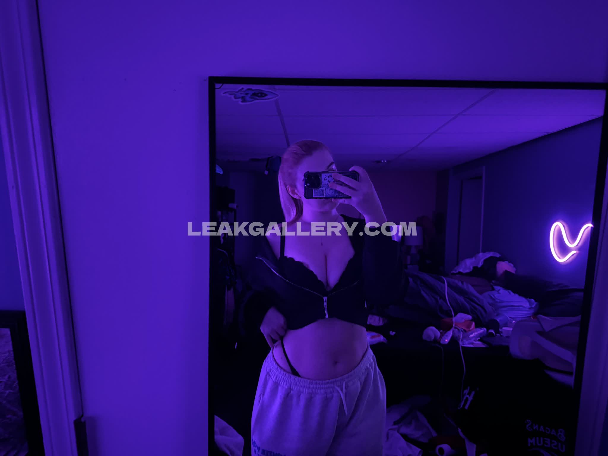 Ha1es666 Exclusive Leaked Nude OnlyFans #9143764