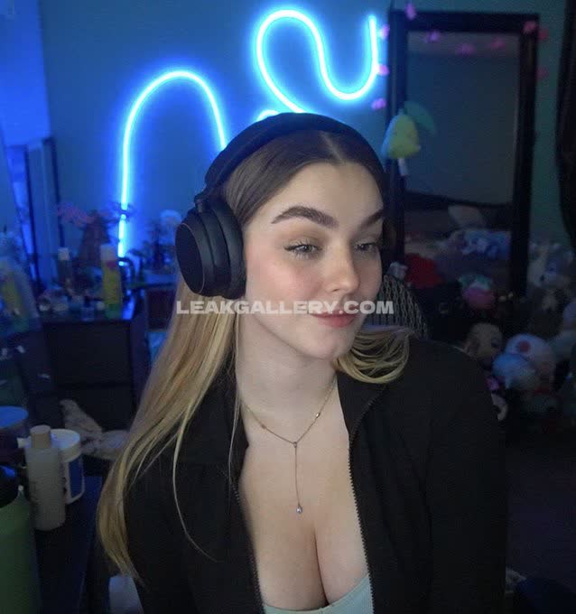Ha1es666 Exclusive Leaked Nude OnlyFans #9137646