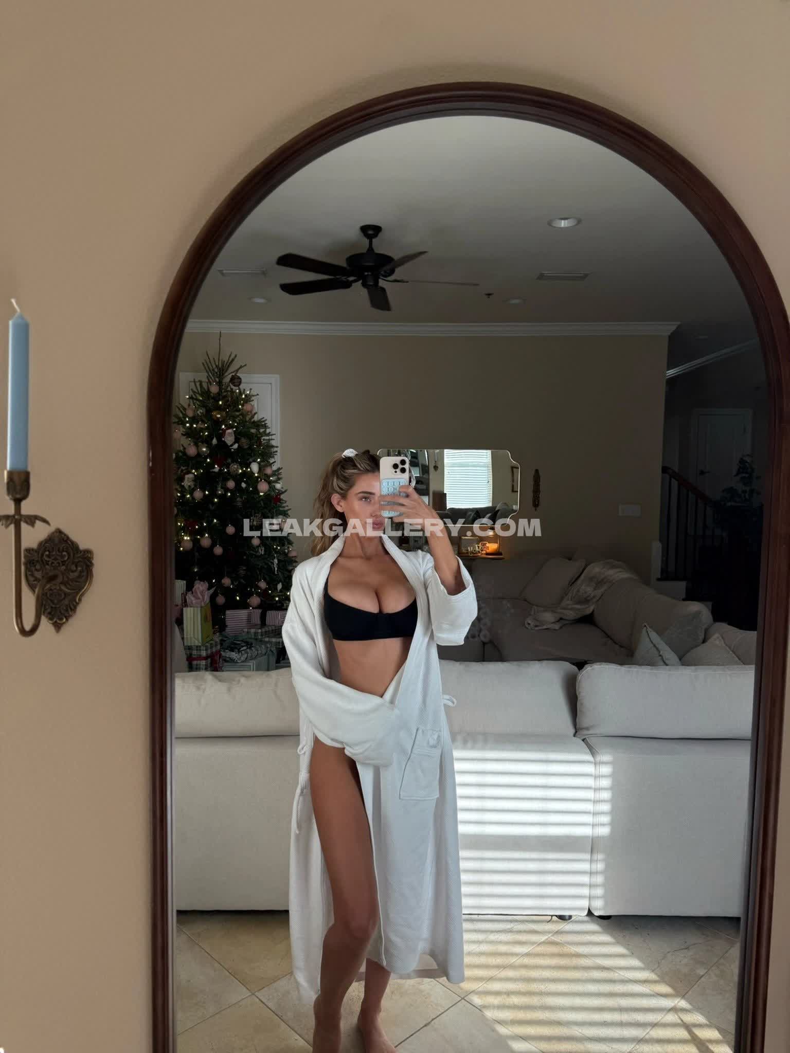 Hadelinemope OnlyFans Nudi in Esclusiva Trapela #9260855