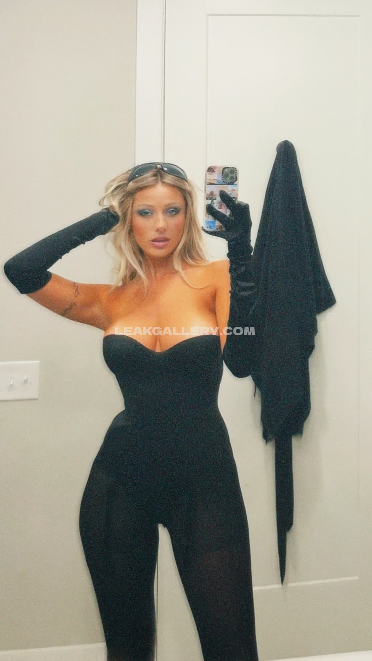 Hadelinemope Exclusive Leaked Nude OnlyFans #9260962