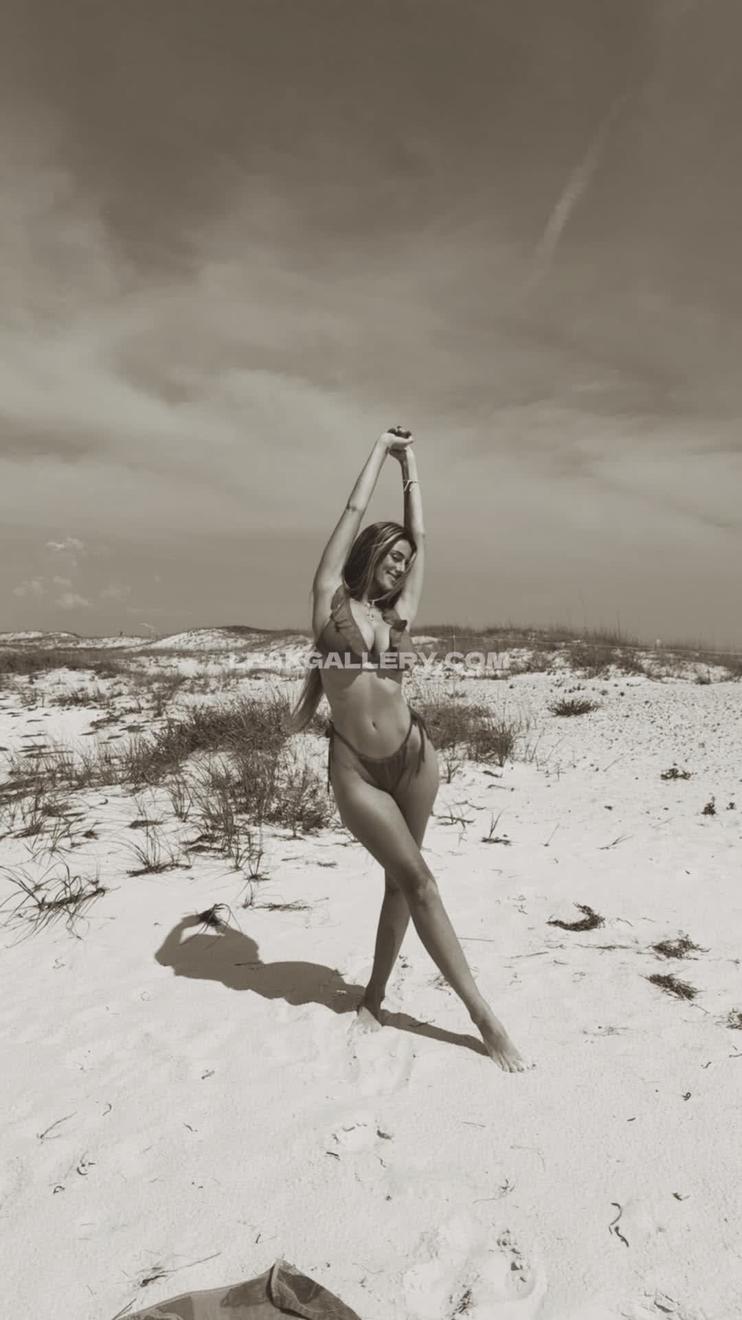 Hadelinemope Exclusive Leaked Nude OnlyFans #9259311