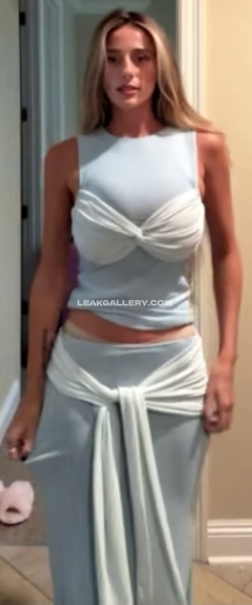 Hadelinemope Exclusive Leaked Nude OnlyFans #9260831