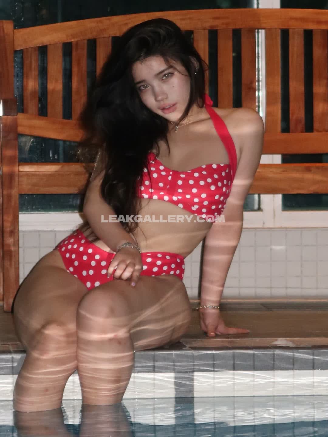 Hannahkae27 Exclusive Leaked Nude OnlyFans #9418450