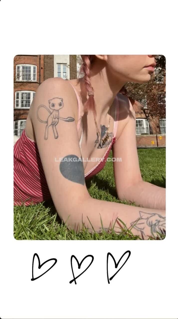 Haropones OnlyFans Nudi in Esclusiva Trapela #9428699
