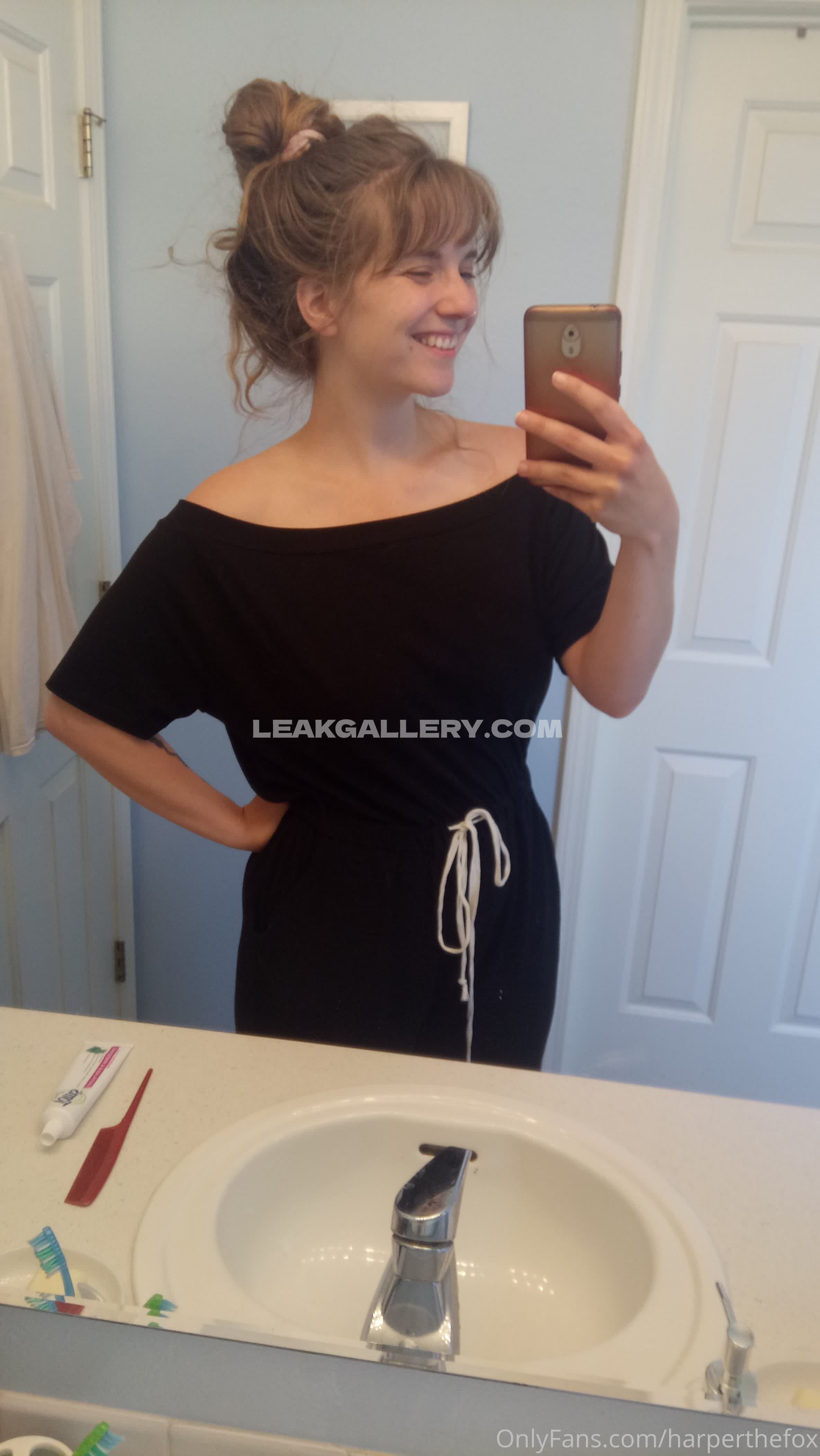 Harperthefox Exclusive Leaked Nude OnlyFans #8763321