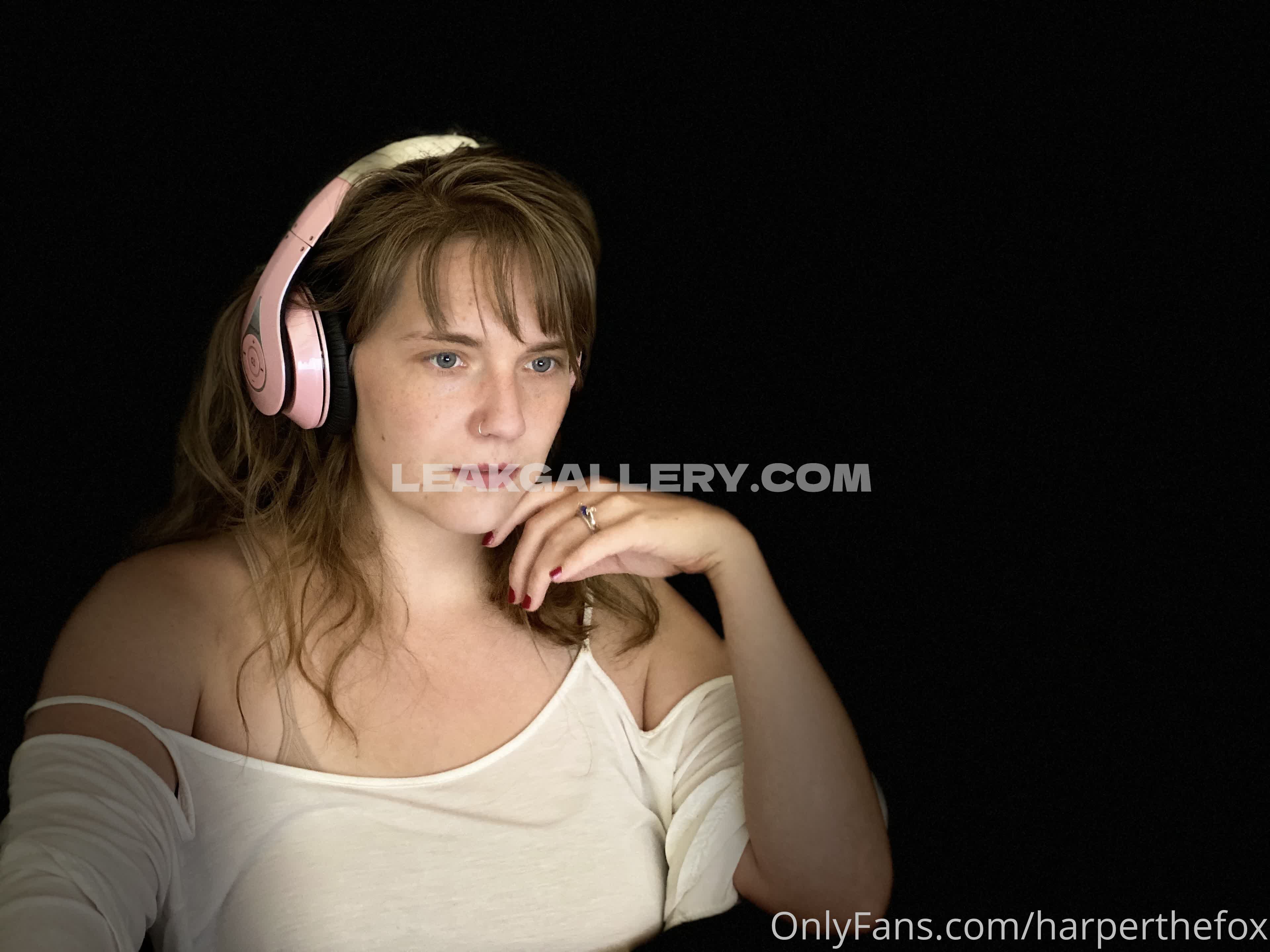 Harperthefox Exclusive Leaked Nude OnlyFans #8765982
