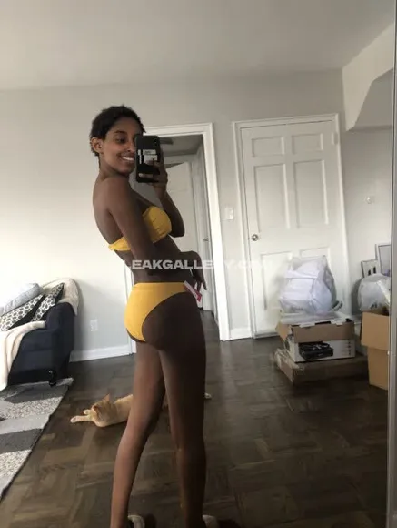 Hickiesnbubbles Exclusive Leaked Nude OnlyFans #10837639