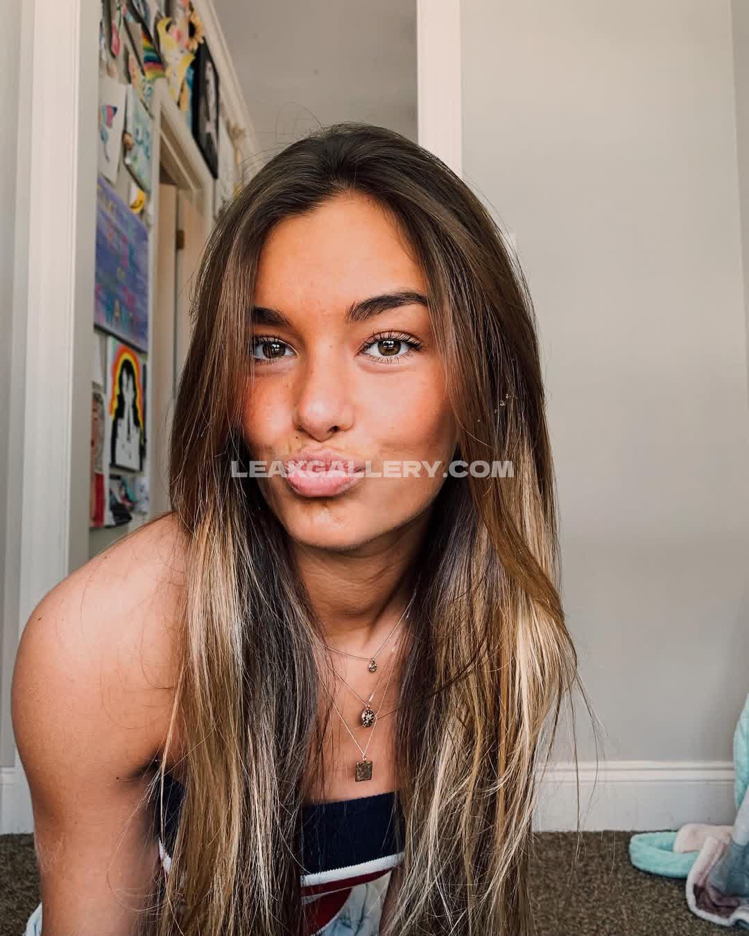 Hopieschlenker Exclusive Leaked Nude OnlyFans #10168161