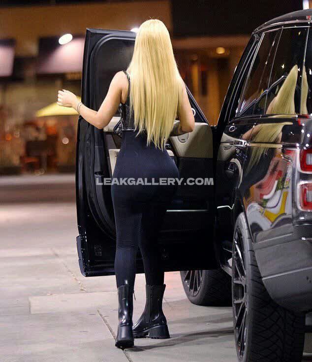 Iggyazalea Exclusive Leaked Nude OnlyFans #10538473