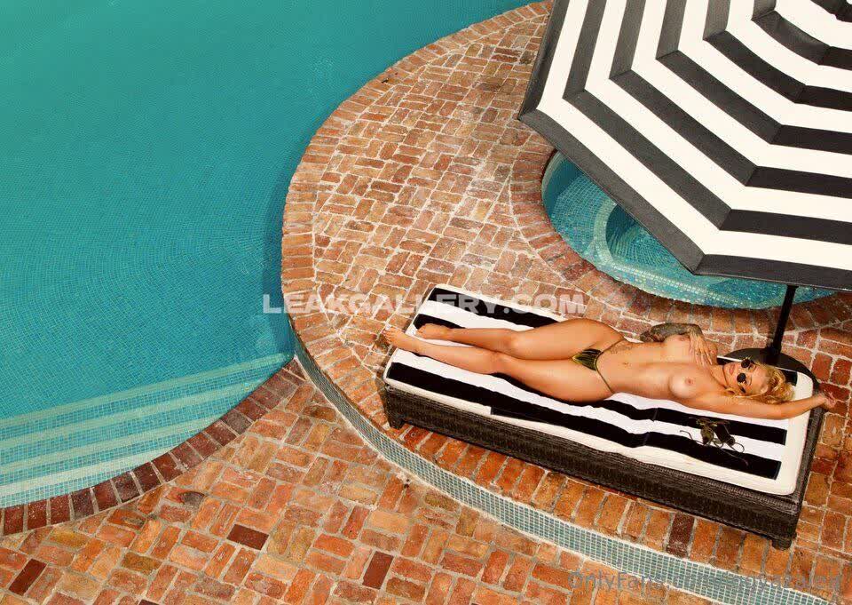 Iggyazalea Exclusive Leaked Nude OnlyFans #10539176