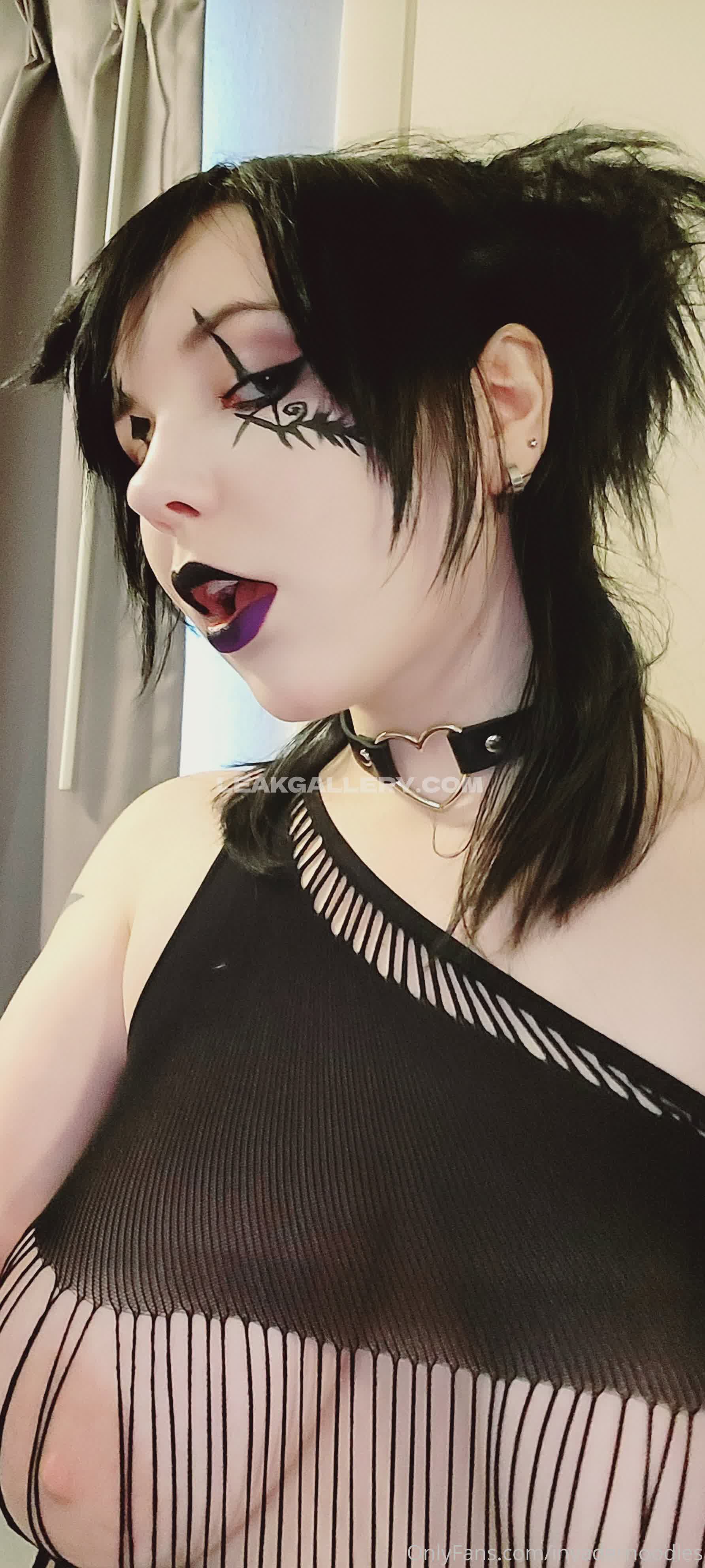 Invadernoodles Exclusive Leaked Nude OnlyFans #8867414