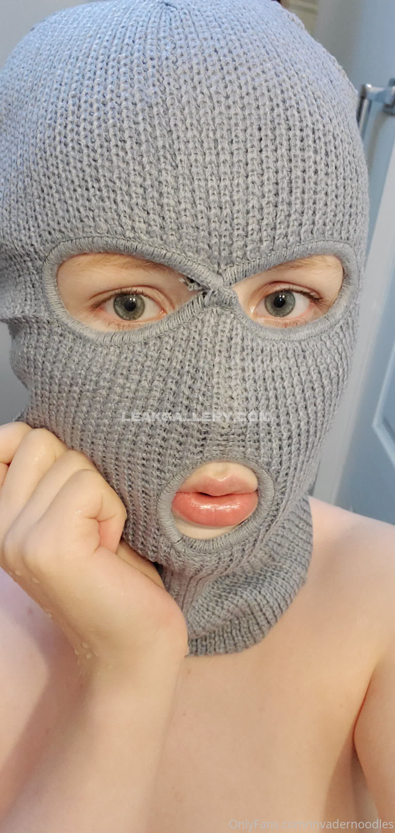 Invadernoodles Exclusive Leaked Nude OnlyFans #8910085