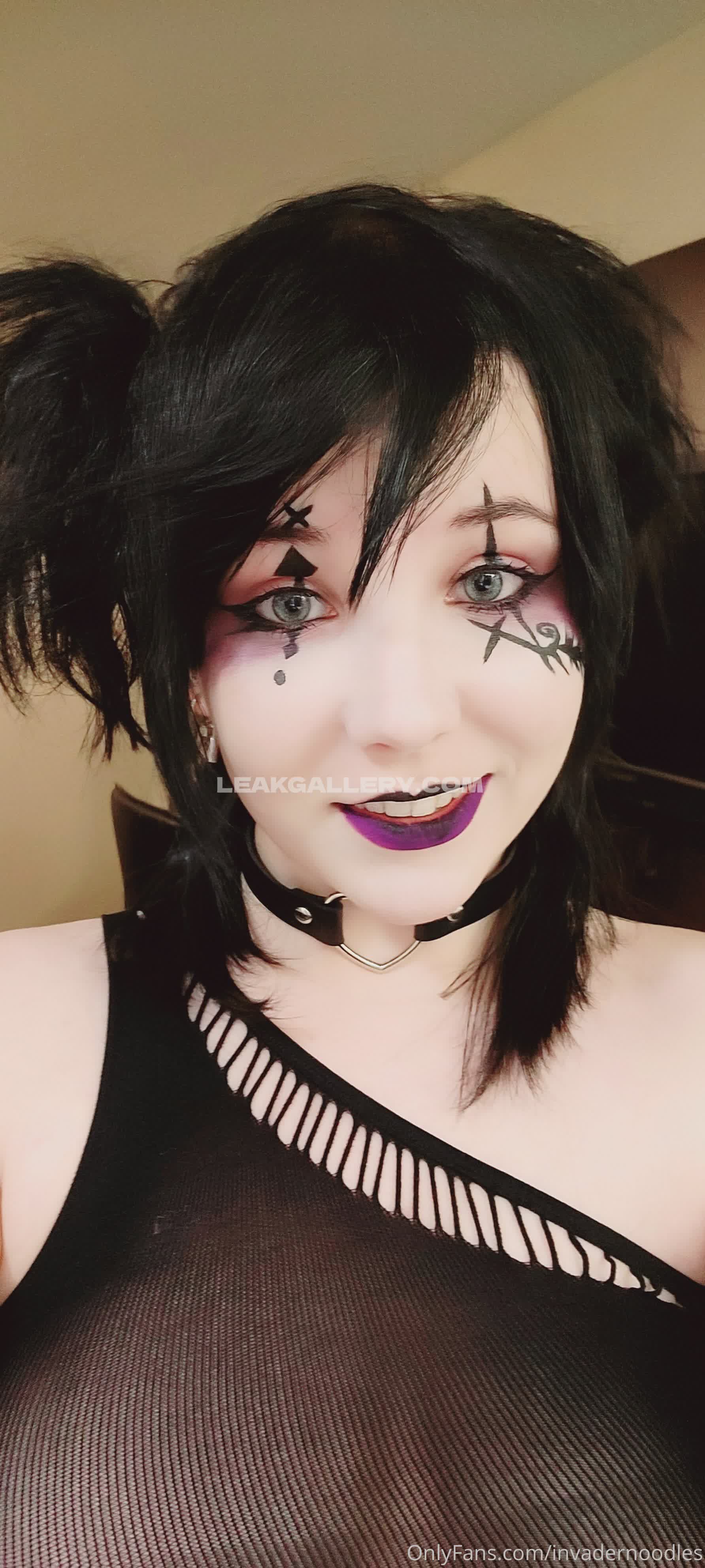Invadernoodles Exclusive Leaked Nude OnlyFans #8910217