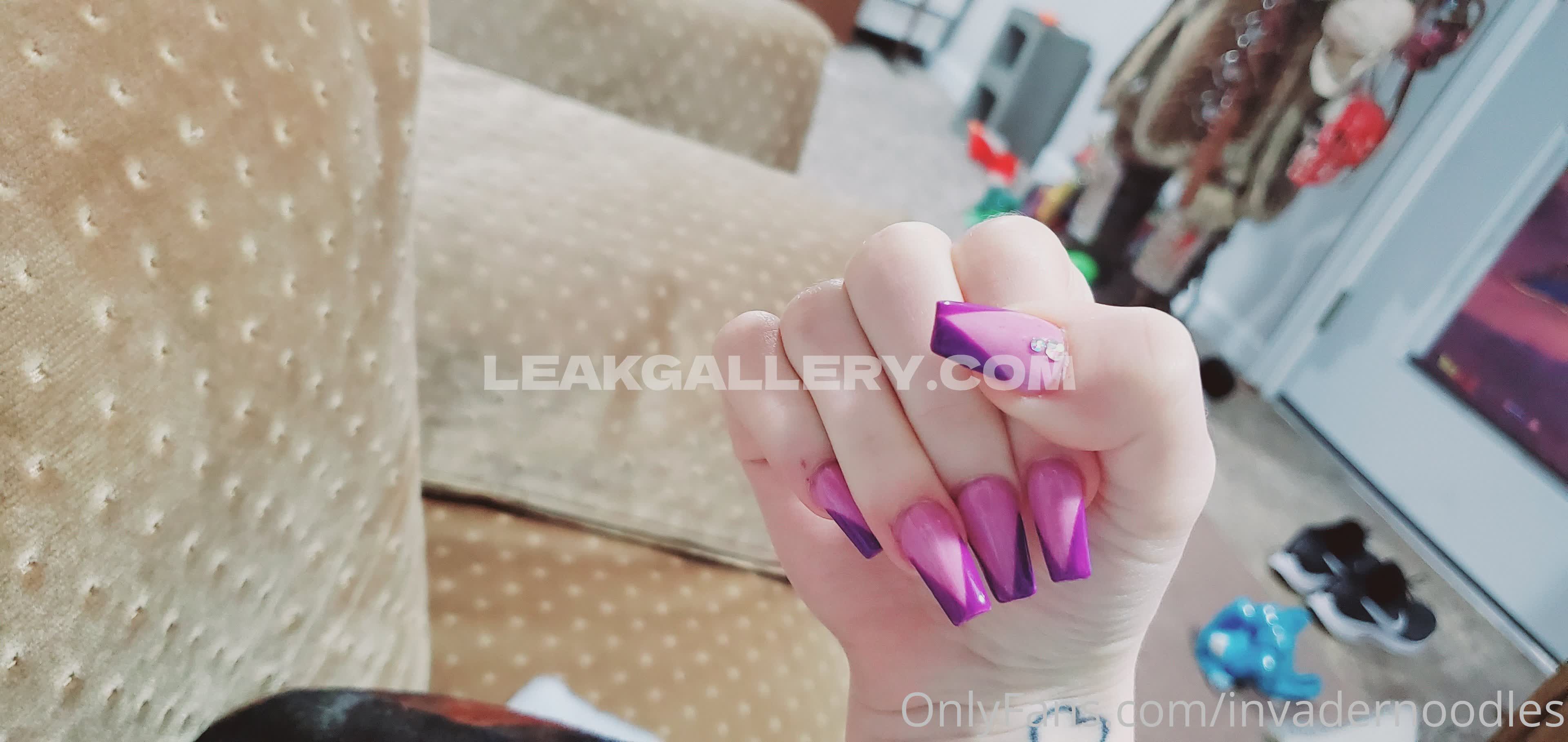 Invadernoodles Exclusive Leaked Nude OnlyFans #8910332