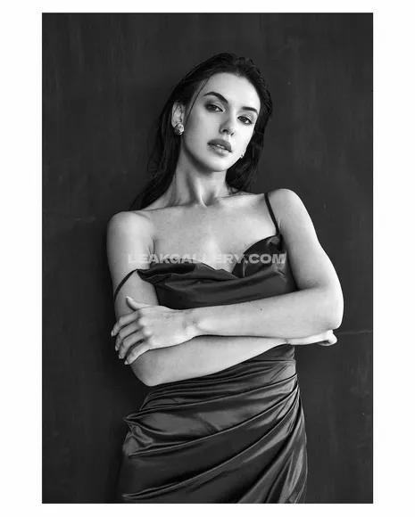 iryna__lucci_