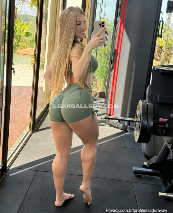 Isadoravaleoficial Exclusive Leaked Nude OnlyFans #9626870
