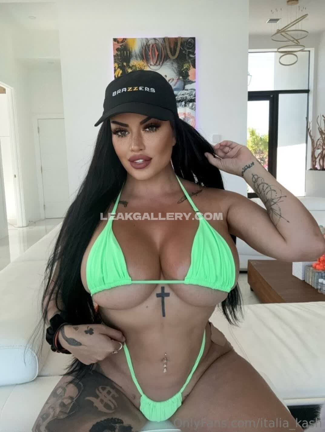 Italia_kash Exclusive Leaked Nude OnlyFans #9655754