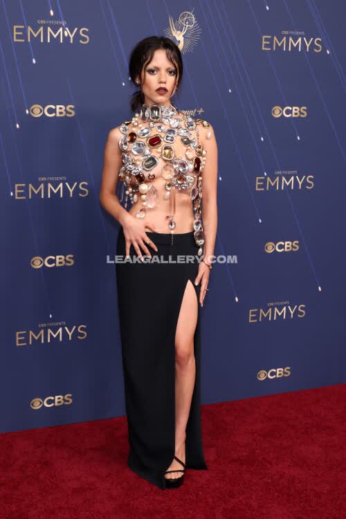 Jennaortega Exclusive Leaked Nude OnlyFans #10931756