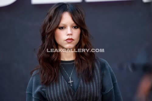 Jennaortega Exclusive Leaked Nude OnlyFans #10930619