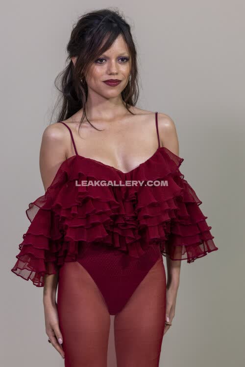 Jennaortega Exclusive Leaked Nude OnlyFans #10915872