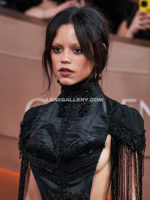 Jennaortega Exclusive Leaked Nude OnlyFans #10925819