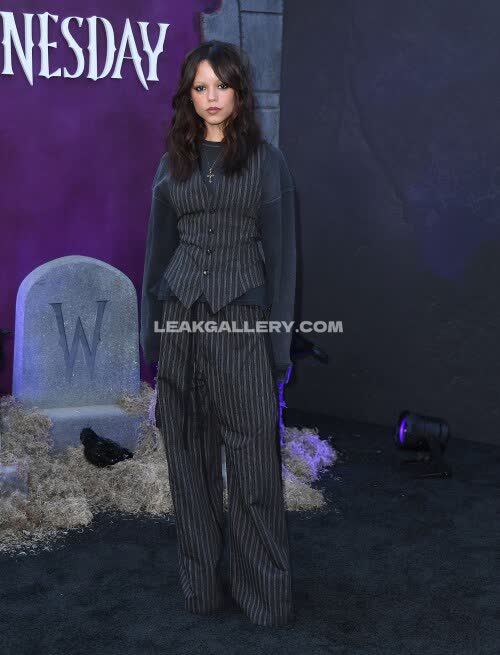 Jennaortega Exclusive Leaked Nude OnlyFans #10932356